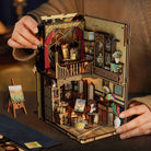 Painting Room Book Nook Kit - KAAYEE Puzzle