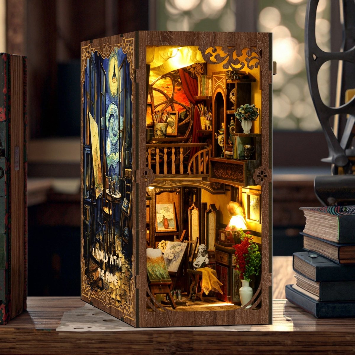 Painting Room Book Nook Kit - KAAYEE Puzzle